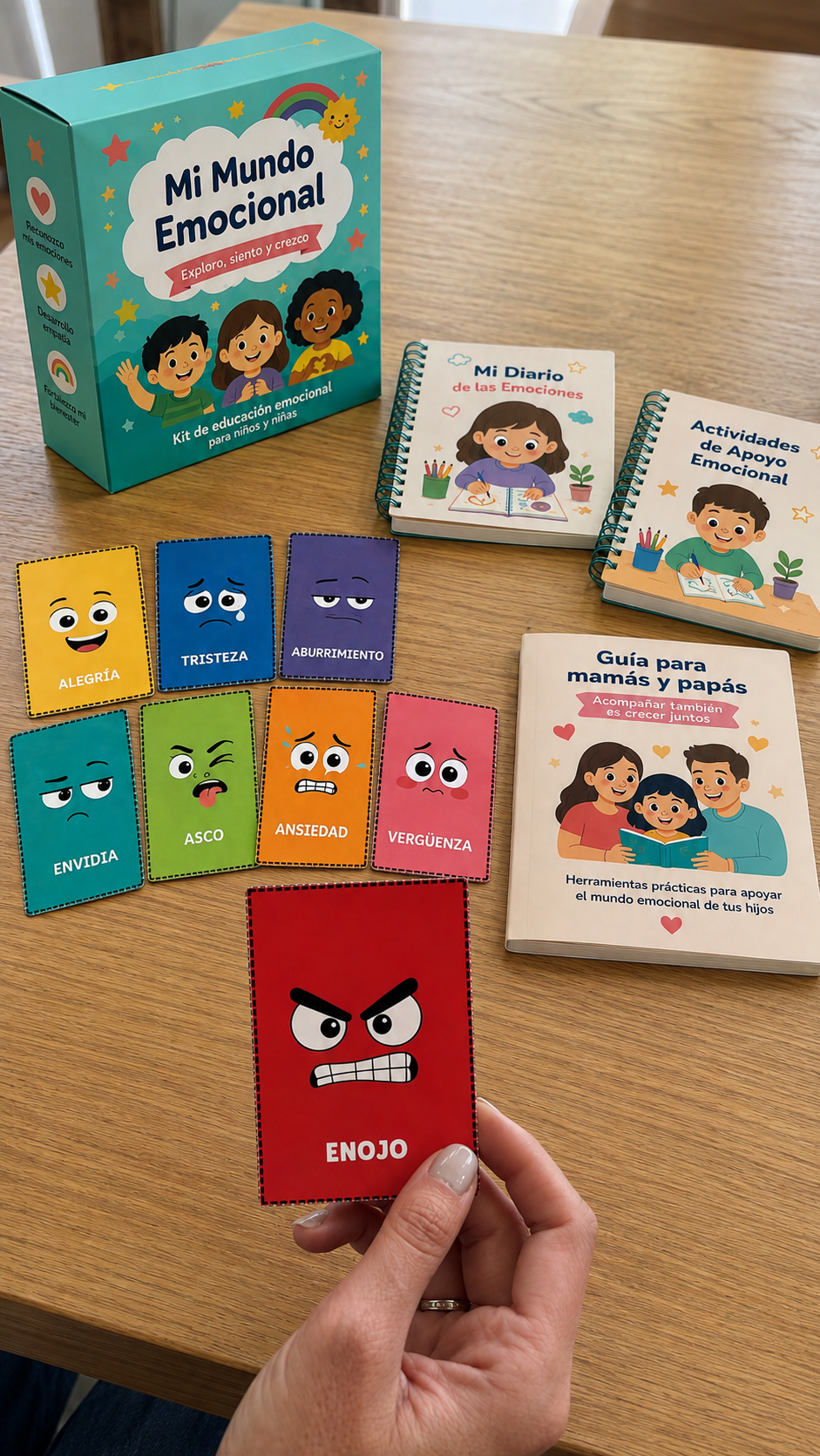 Kit Mi Mundo Emocional con tarjetas, diario y guía para padres